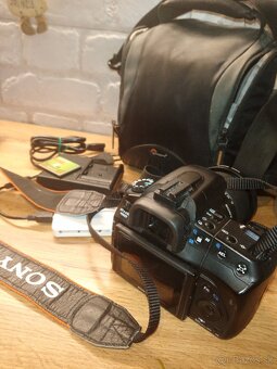 Predám zrkadlovku Sony a300 - 4
