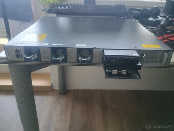 Cisco Catalyst 3650 12X48UQ-S 10G porty - 4
