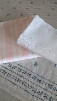 Predám RETRO šamlík, ruksak,stoličky, poháre, pískacie hračk - 4