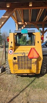 Šmykový nakladač Case 1845 C r.v.1997 s tp a špz 42kw - 4