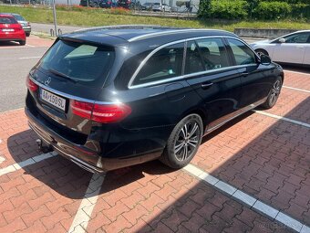 Predám Mercedes Benz e200d - 4