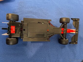 Ferrari F10 F1 | 1:20 | RC model auta - 4