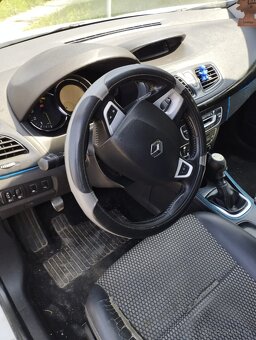 Renault Fluence - 4