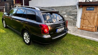 Toyota Avensis Combi T25 1,8 benzín - 4