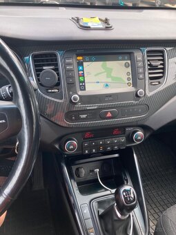Rodinná KIA Carens 2018 s bohatou výbavou – skvelý stav, - 4