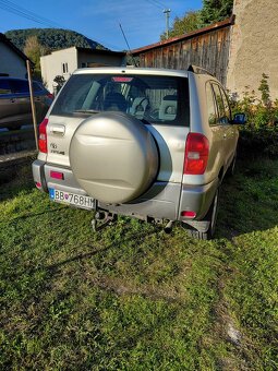 Toyota rav4 - 4