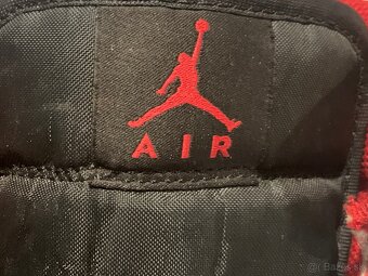 NIKE AIR JORDAN 1 - 4