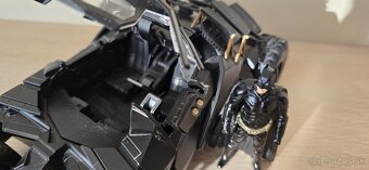 BATMAN JADA kovová kolekcia BATMOBILE, mierka 1:24 - 4
