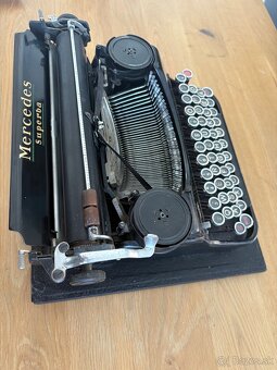 Pisaci stroj Mercedes Superba - 4