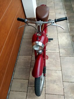 Jawa 555 - 4