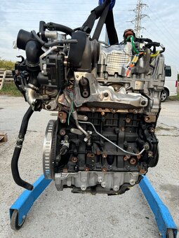 -----NISSAN RENAULT 1.7 DCi R9N----- - 4