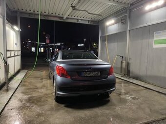 Na predaj: Peugeot 207 CC kabriolet – 1.6 (88 kW), r.v. 2007 - 4
