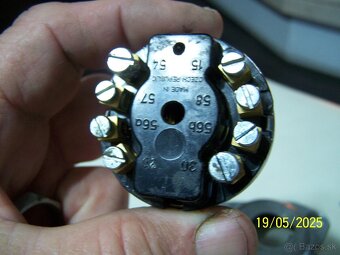 Spinacia skrinka JAWA 350 panelka , kyvačka - 4