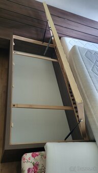 Spálňa - nábytok s rolldoorom - 4