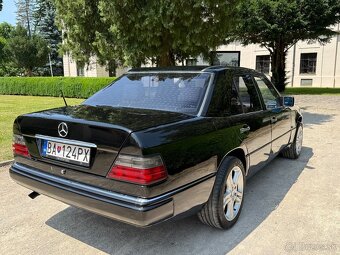 Mercedes benz w 124 200E - 4