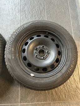 Predam zimnu sadu s plechovymi diskami a rozmerom 205/60 R16 - 4