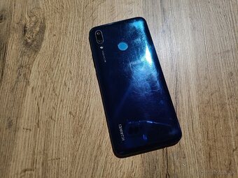Rozbitý Huawei P Smart 2019 na náhradné diely/opravu - 4
