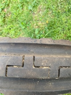 Darujem komplet koleso a pneumatiku - 4