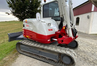 Takeuchi TB290 - 4