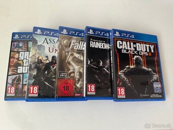 Playstation 4 500gb   + ovládač, hry - 4