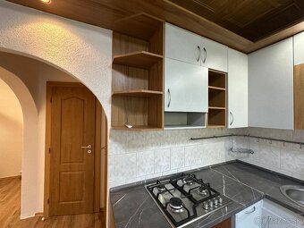 4 izb. byt 83 m2 ul. Okružná - Handlová okres PRIEVIDZA - 4