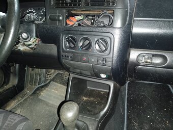 Volkswagen golf 3 1.6 i gt - 4