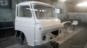 AVIA - KABINA - 4