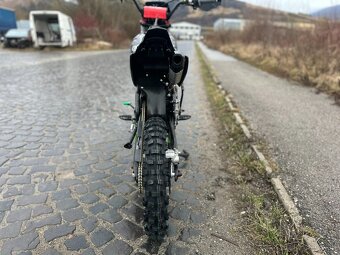 Predám čisto nový nejazdený Pitbike ASIX XB68 140CM3 + El. š - 4