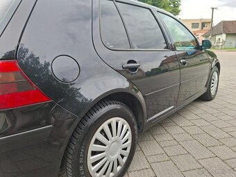 Volkswagen Golf 4 1.6 77kw benzín - 4