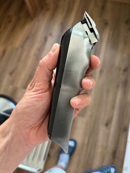 Wahl Senior Cordless – profesionálny strojček v top stave - 4
