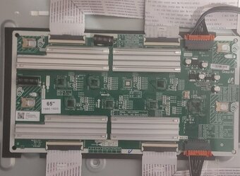 Samsung QE65Q85RAT 4K Smart časti - 4