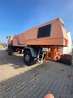 Prodáme stroj na čištění obrovských ploch MB 2031, 4x4. - 4
