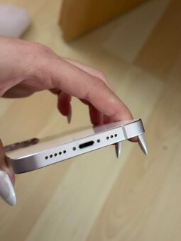 iPhone 13 - 4