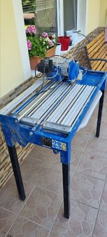 Rezačka na obkladačky. - 4