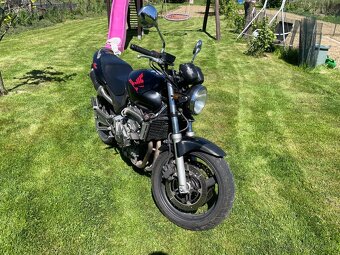Honda hornet 600 - 4