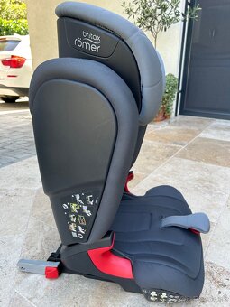 Romer Britax Kidfix 2R 15-36kg/šedá/super stav - 4