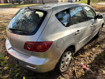 Rozpredám na diely Mazda 3 1.6 Z601 - 4