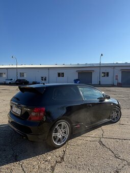 Honda Civic Type R EP3 - 4