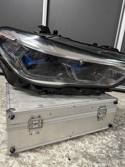 Práve svetlo BMW laser x5 - 4