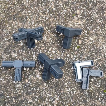 Plastové spojky - 4