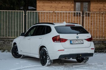 BMW X1 XDrive 18d M-packet - 4