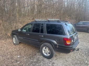 Jeep Grand Cherokee - 4