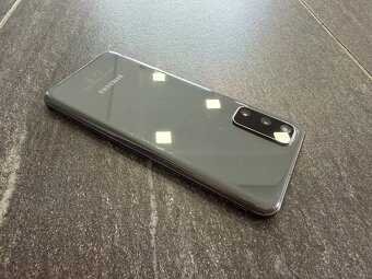 Samsung Galaxy S20 128 GB Dual SIM - 4