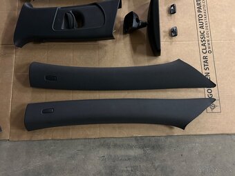 Čierna stropnica + stĺpiky Octavia 2 RS Combi - 4