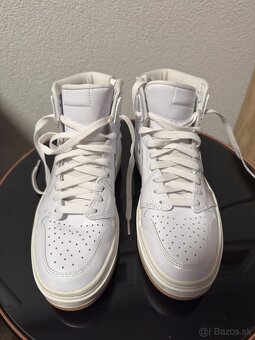 Nike Air Jordan - 4