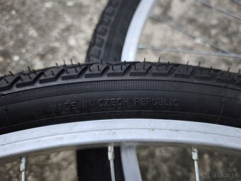 Predám set kolies 28x1.75 Velosteel + MITAS - 4