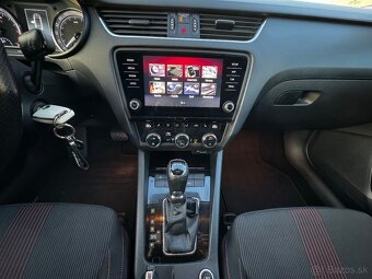Škoda Octavia combi 3 facelift 2.0 tdi DSG 110 kw 2019 - 4