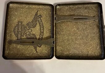 Moto Kovovy Box Na Cigarety S Razenym Harley Davidson - 4