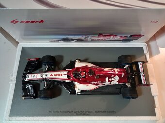 GP Č.500 TÝMU F1 SAUBER ALFA ROMEO C39 2020 RAIKKONEN SPARK - 4