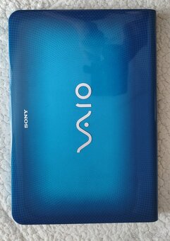 Sony Vaio - 4